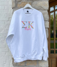 Sigma Kappa "Mom" Floral White Sweatshirt